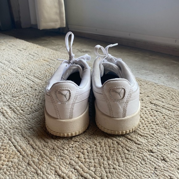 Puma Carina Sneaker - Picture 3 of 4